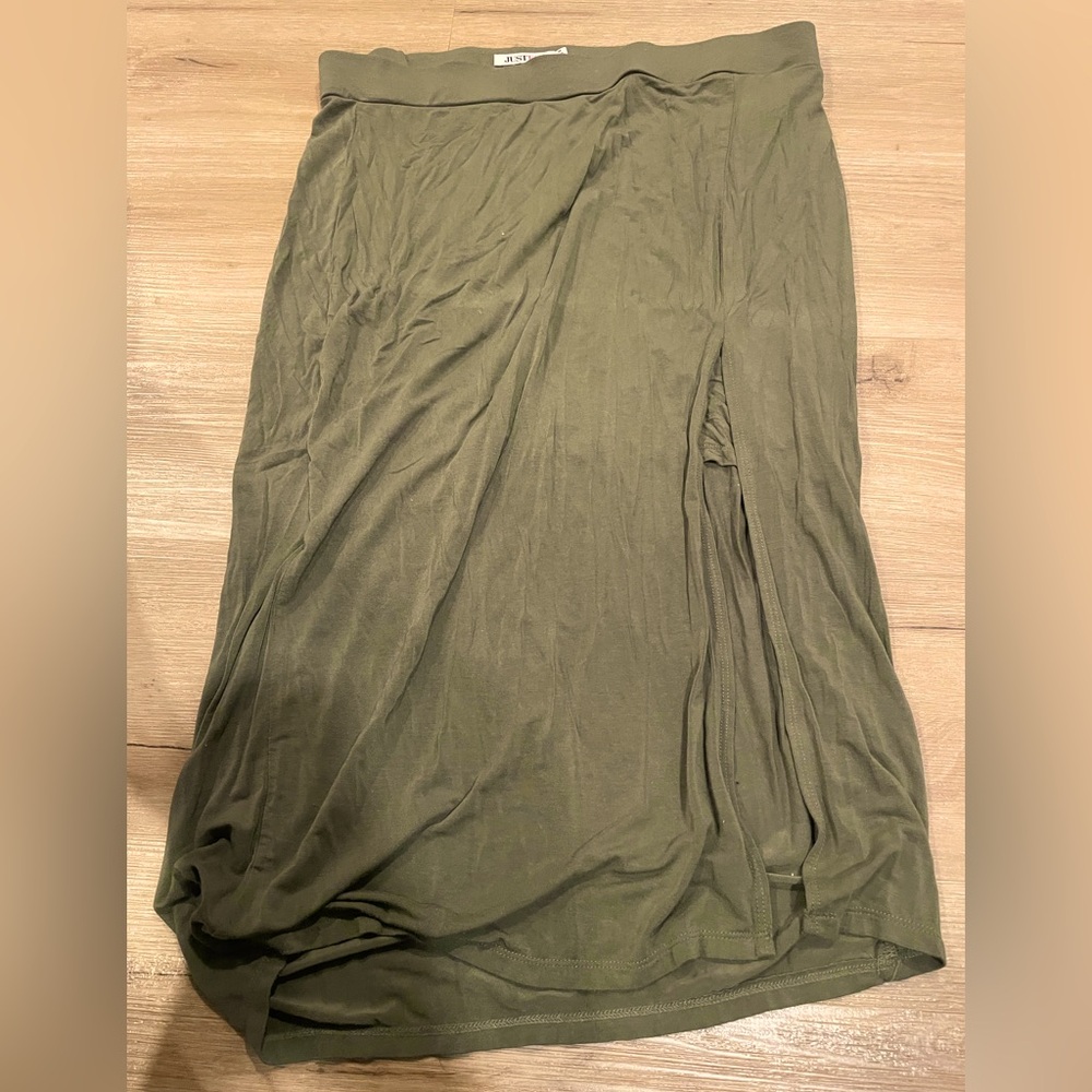 JustFab Green Skirt Size Medium